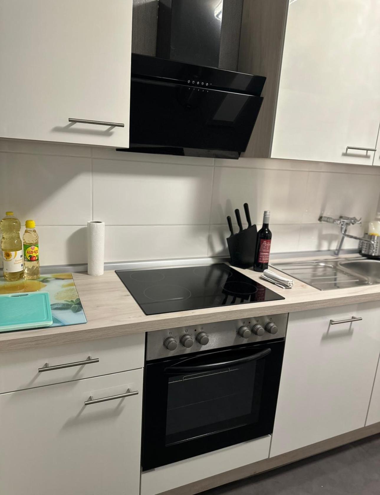 Fewo Am Deich 1 Zentral Mit Stadtblick Und Kontaktloser Check In Bremerhaven Esterno foto