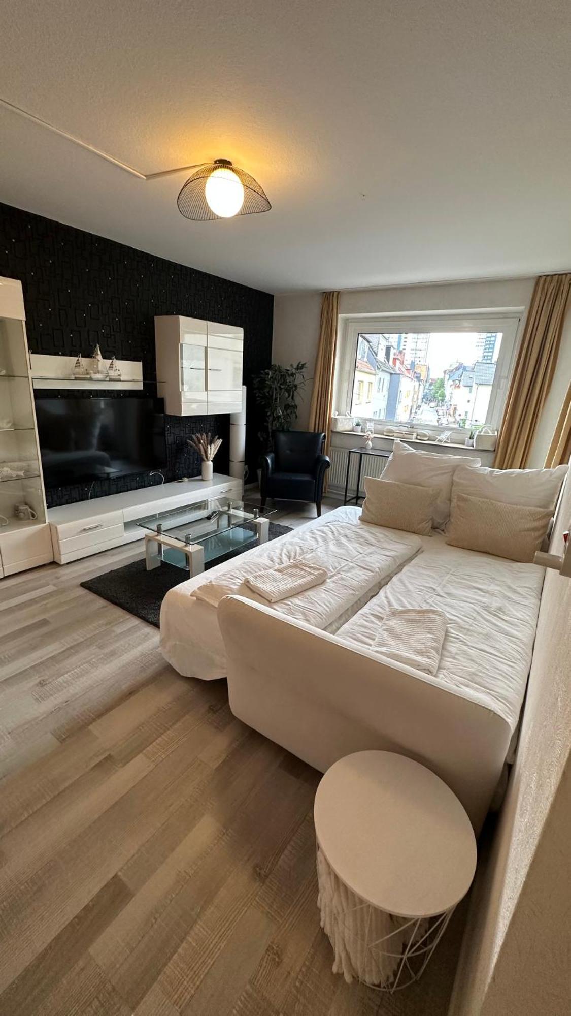 Fewo Am Deich 1 Zentral Mit Stadtblick Und Kontaktloser Check In Bremerhaven Esterno foto